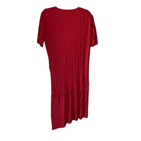 Zara Red Pleated Asymmetrical Hem Short Sleeve Dress - Picture 2 of 3